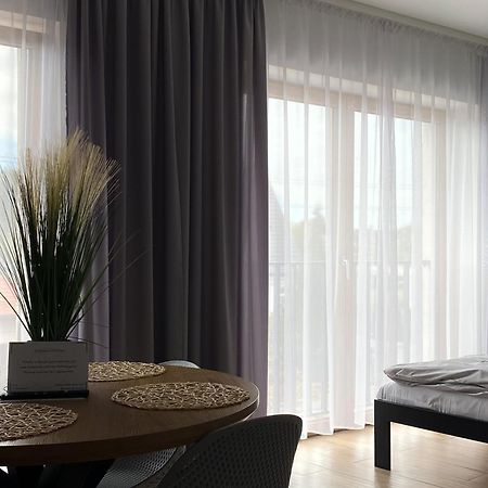 Tanie Noclegi Gliwice - Apartamenty Lowicka 28 Εξωτερικό φωτογραφία