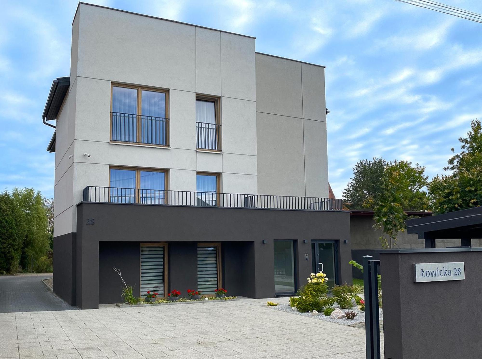 Tanie Noclegi Gliwice - Apartamenty Lowicka 28 Εξωτερικό φωτογραφία