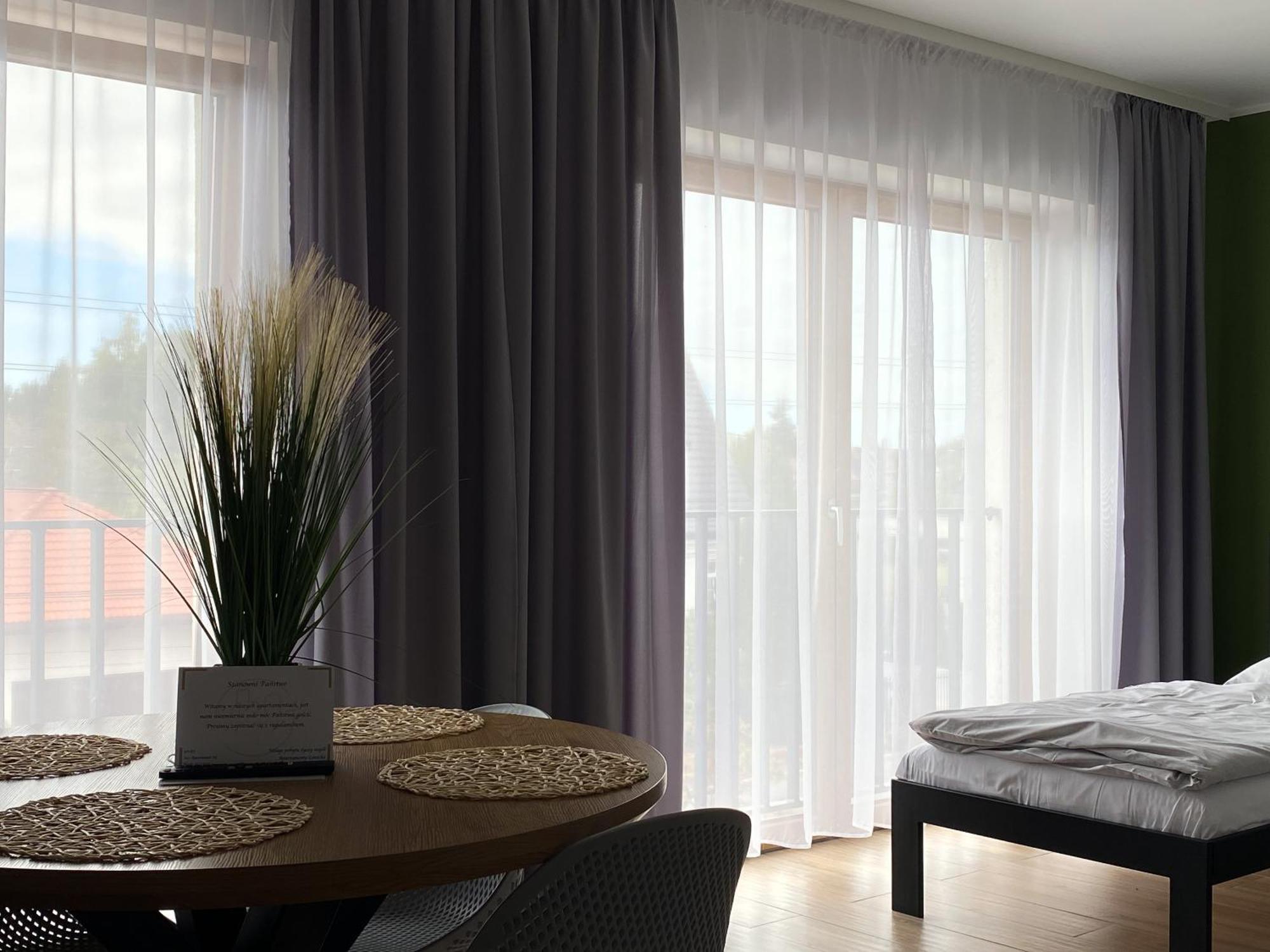 Tanie Noclegi Gliwice - Apartamenty Lowicka 28 Εξωτερικό φωτογραφία